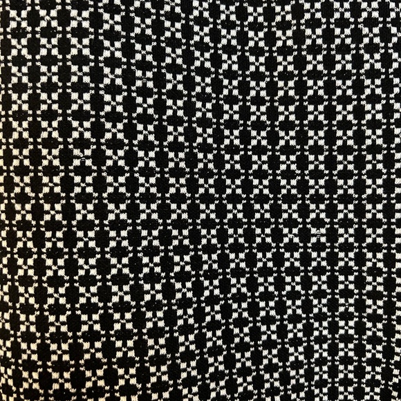 Papillon Dress - White/Black Pattern - Picture 4 of 7